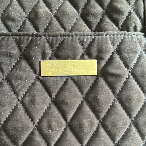 Vera Bradley Weekender - Picture 7 of 8